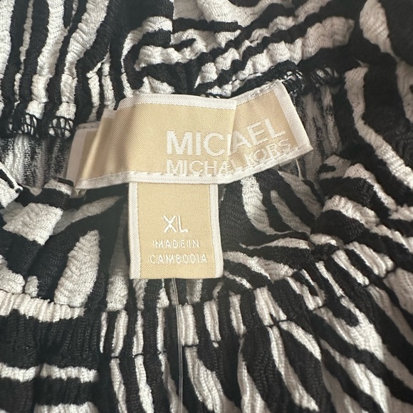 Michael Kors Top for sale! New with tags! - Picture 3 of 4